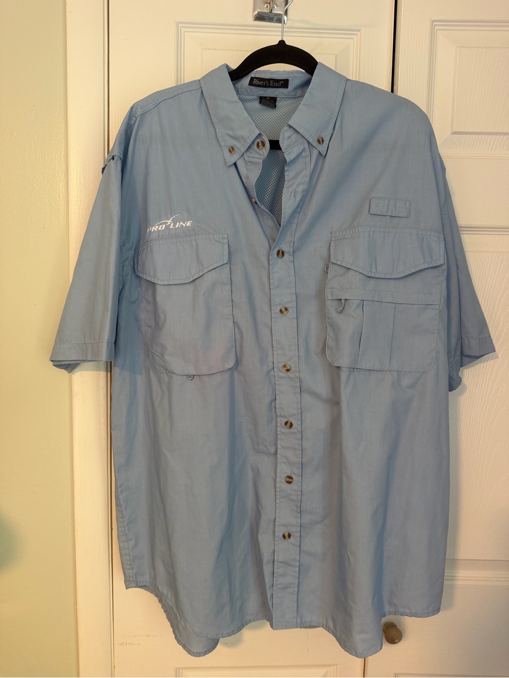 Pro Line Branded Men’s Light Blue Short-Sleeve Button-Down Utility Shirt